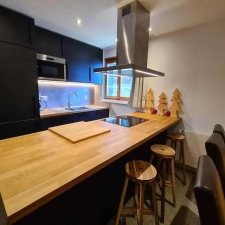 Apartment For Veysonnaz For 8 公寓 *